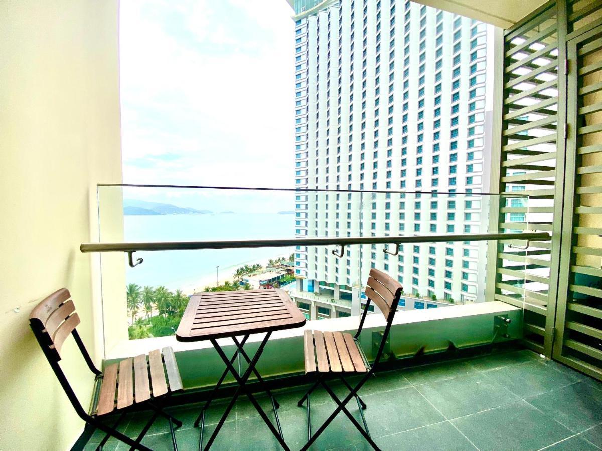 Sea View Luxury - Apartments Nha Trang Buitenkant foto