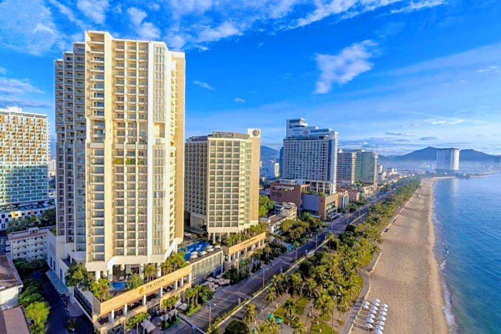 Sea View Luxury - Apartments Nha Trang Buitenkant foto